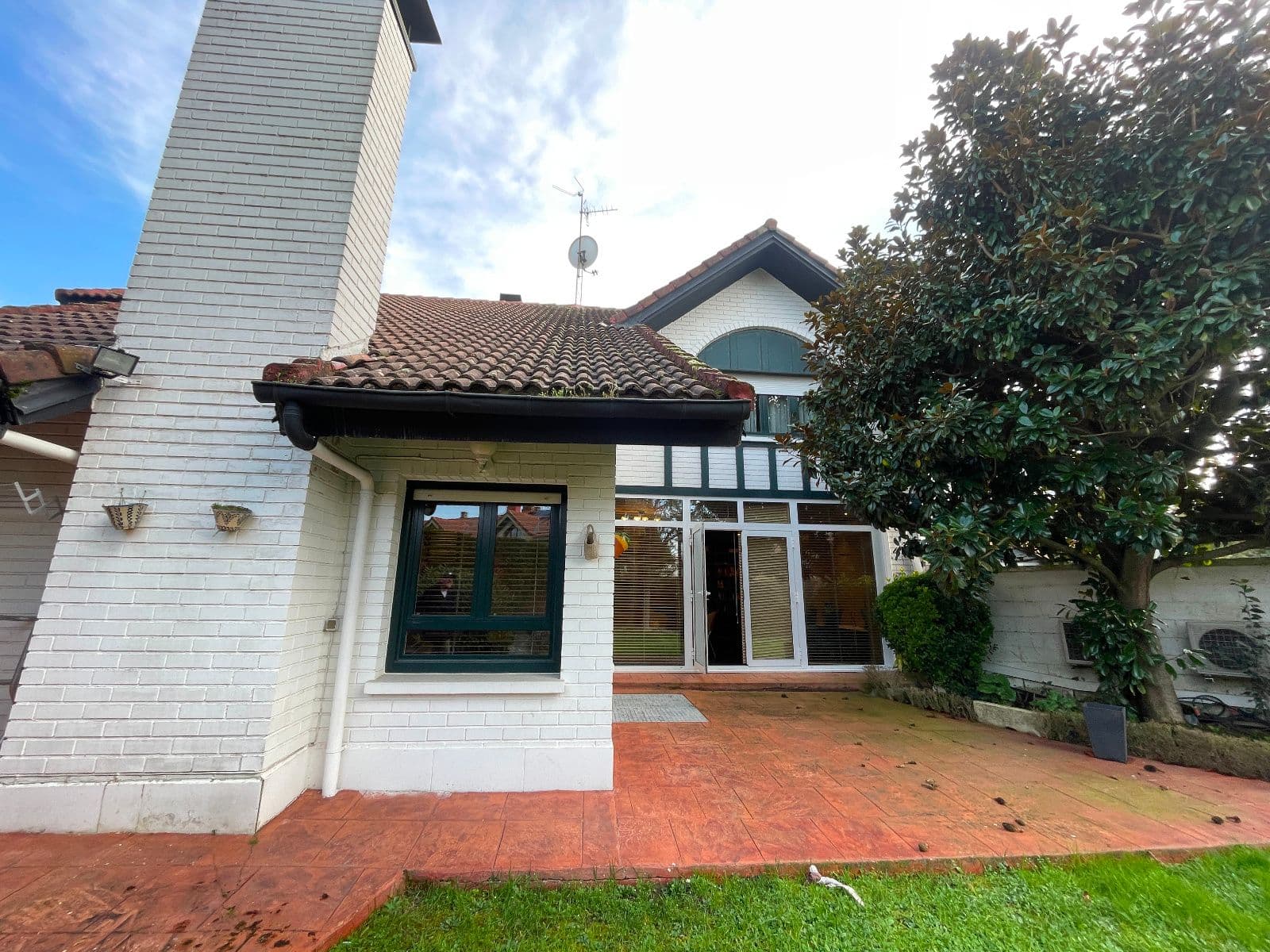 SE VENDE CASA EN MENDIZABALA - imagen 50