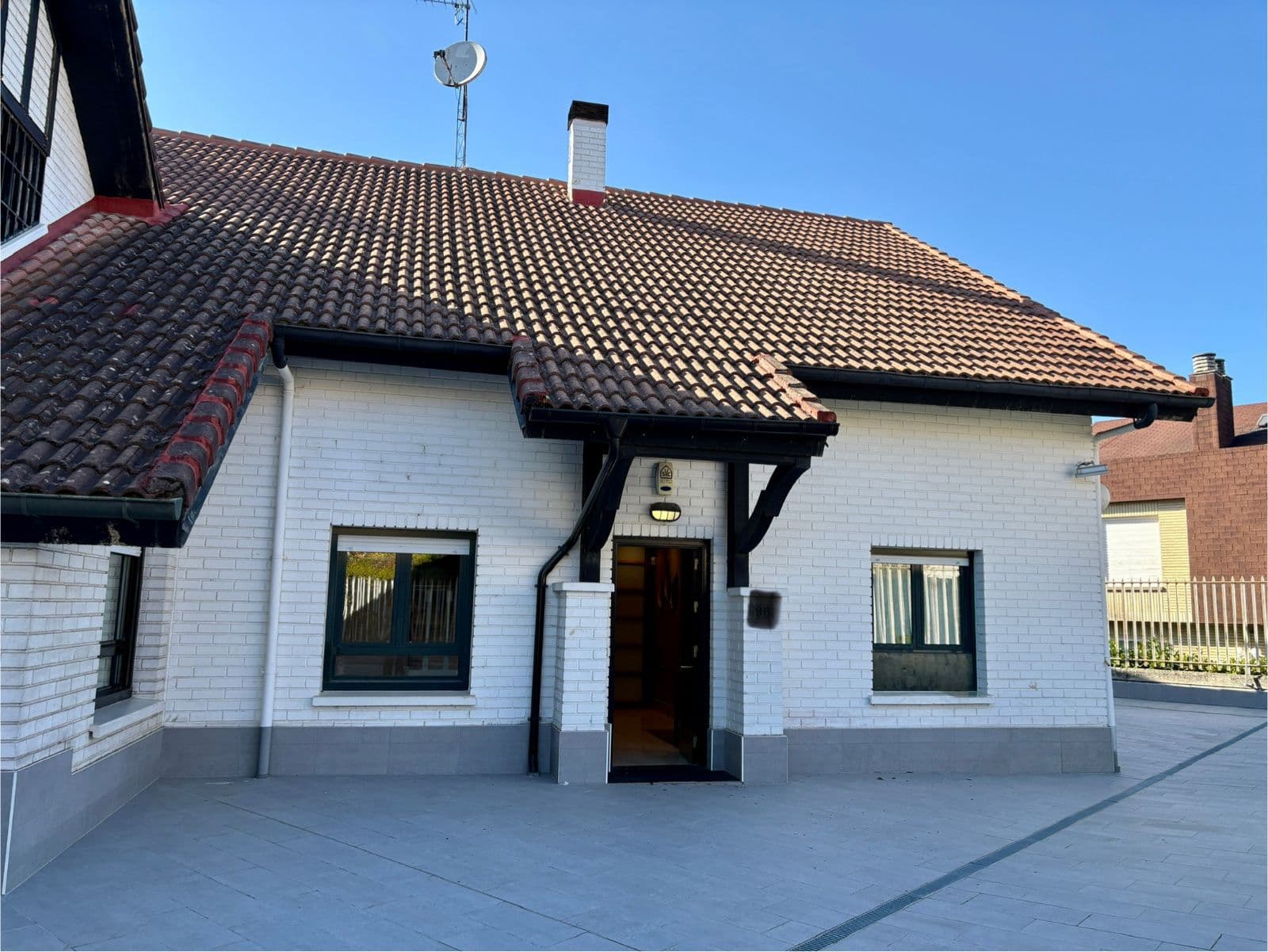 SE VENDE CASA EN MENDIZABALA - imagen 51