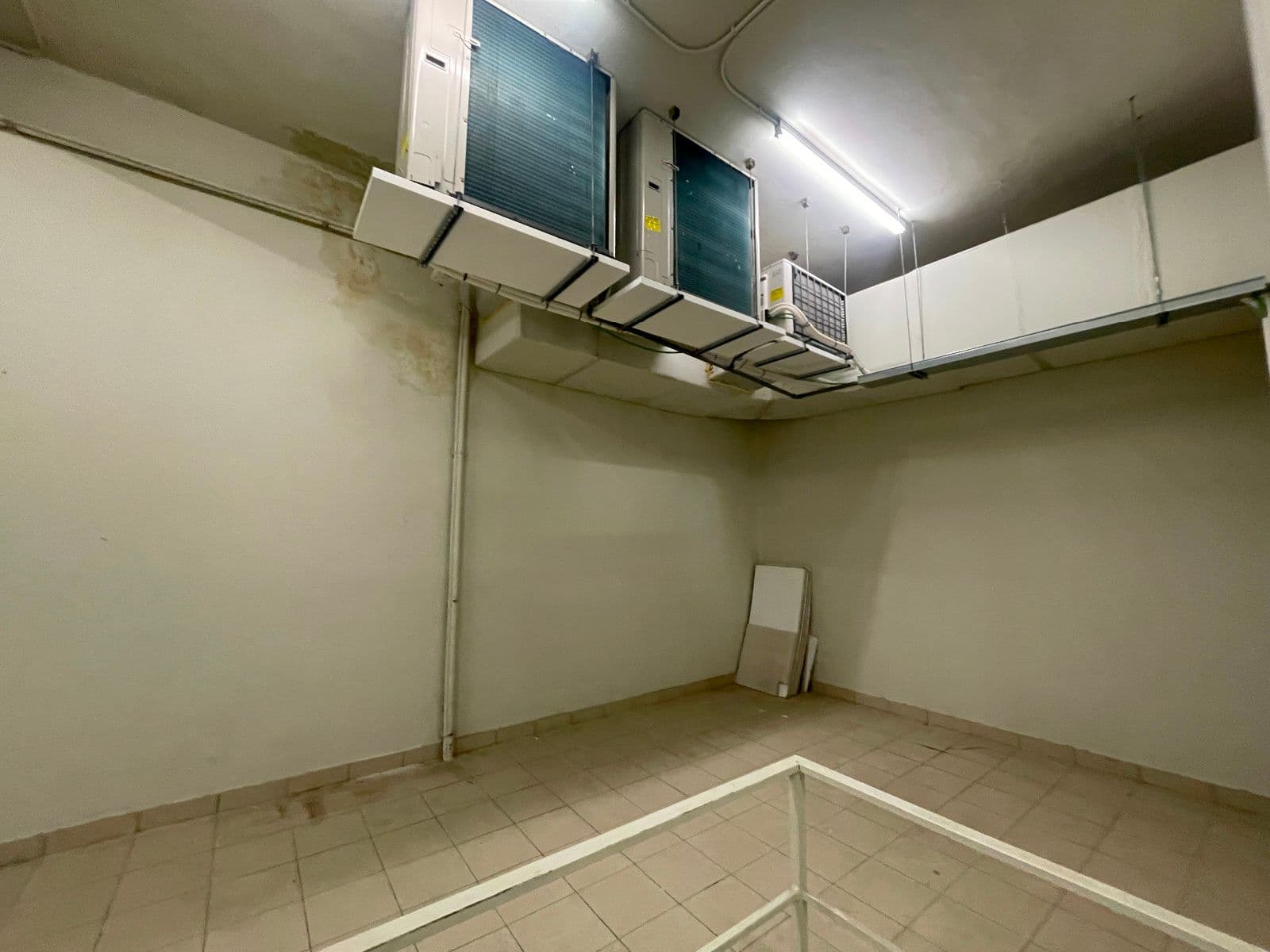 SE VENDE LOCAL EN CALLE FLORIDA 54 - imagen 11