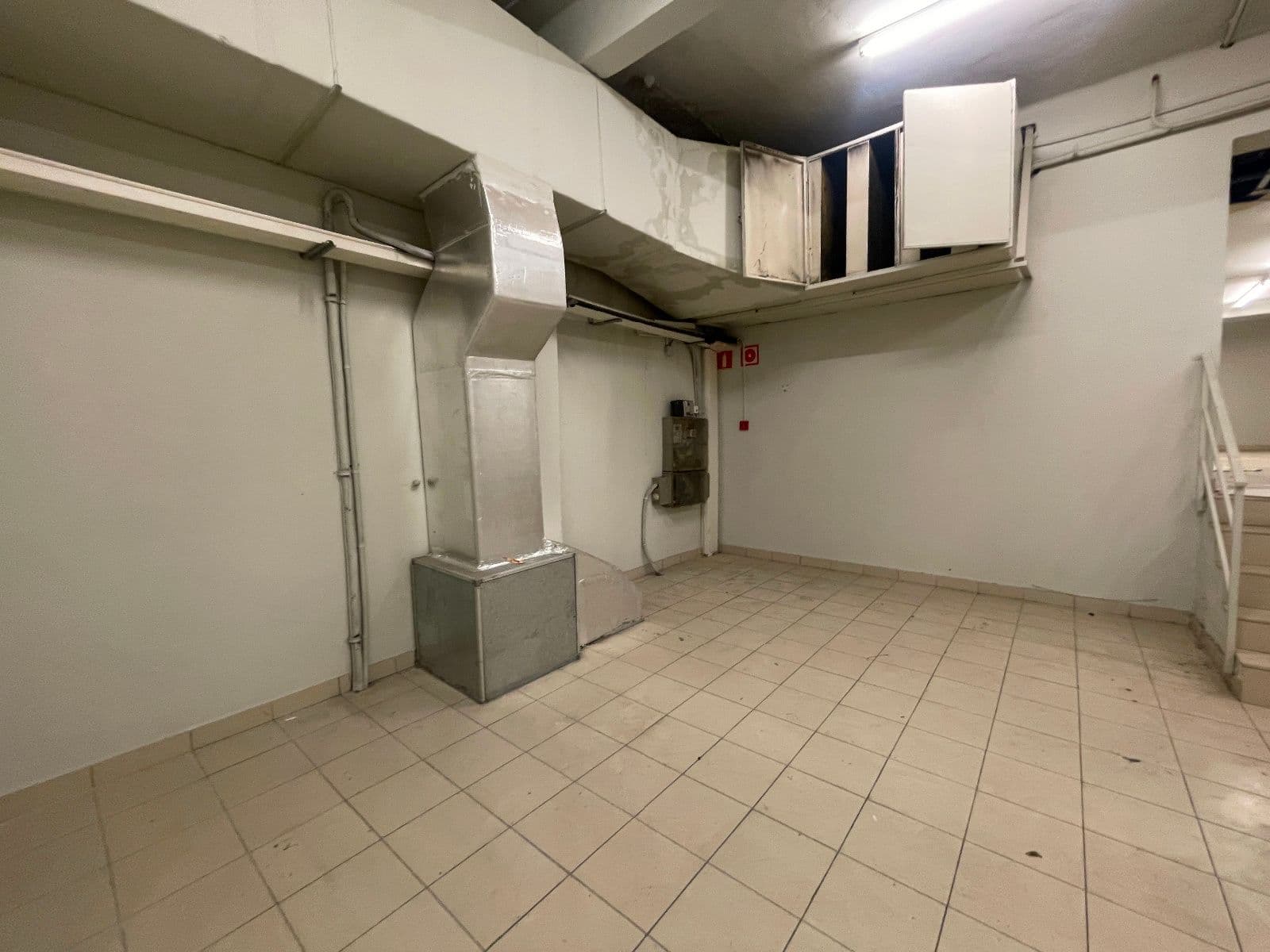 SE VENDE LOCAL EN CALLE FLORIDA 54 - imagen 13