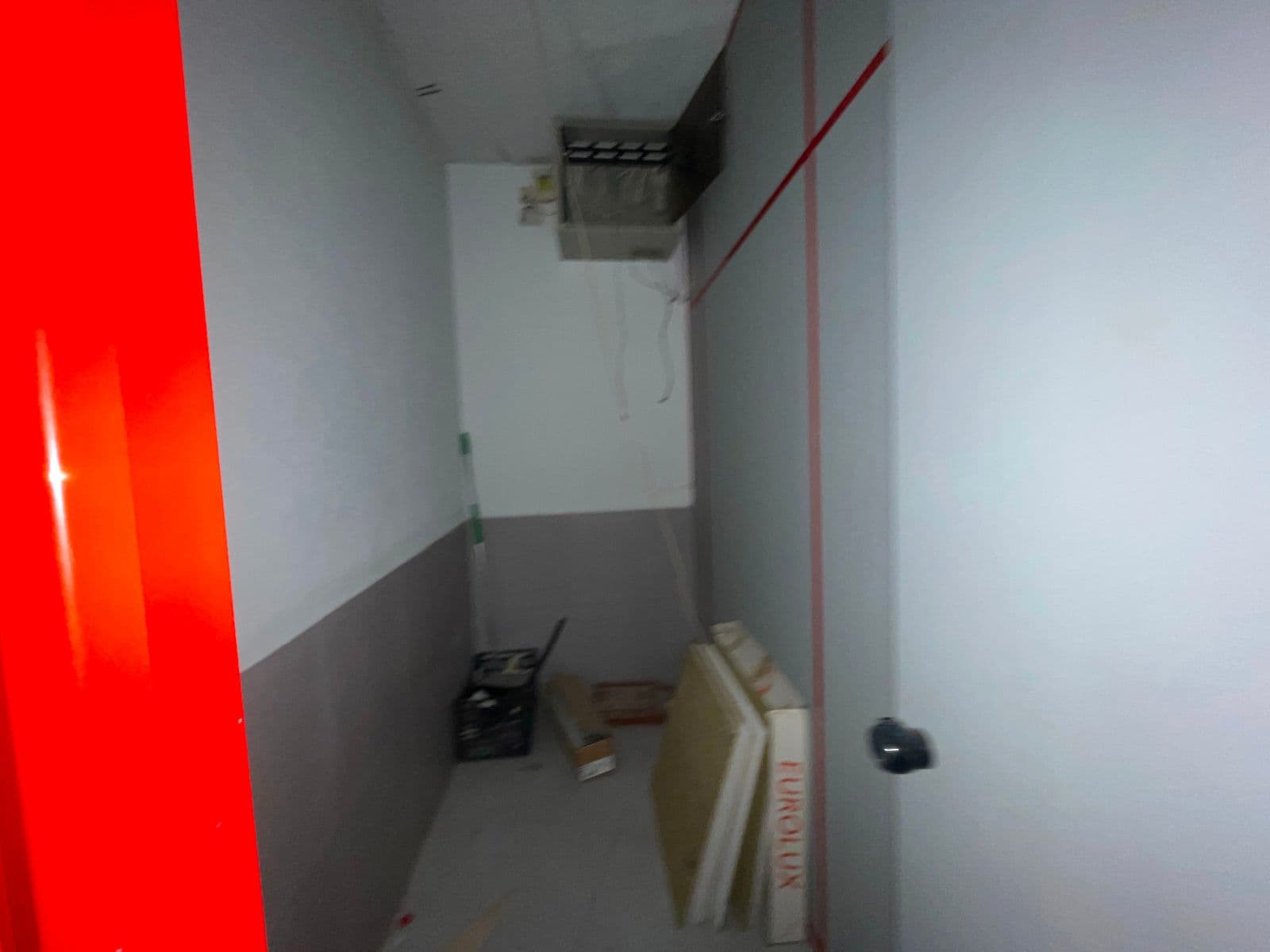 SE VENDE LOCAL EN LA REFORMADA CALLE ALDAVE - imagen 17