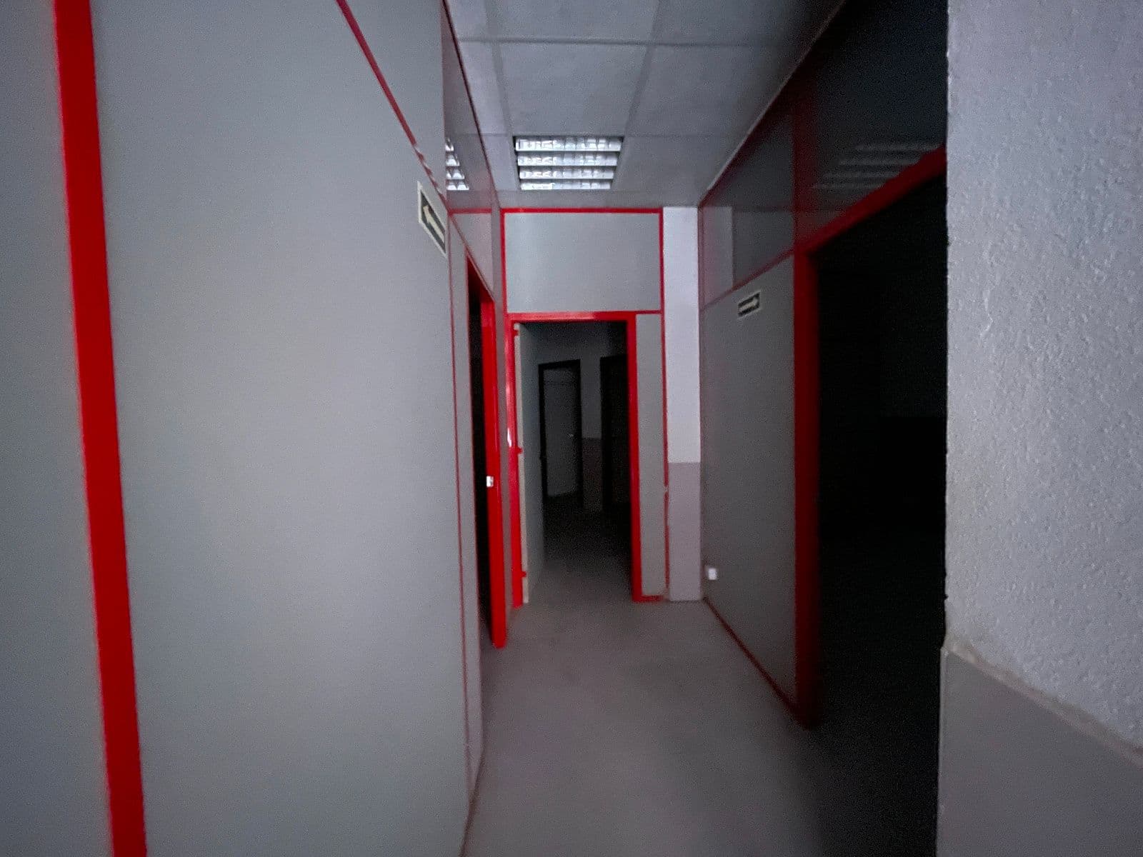 SE VENDE LOCAL EN LA REFORMADA CALLE ALDAVE - imagen 21