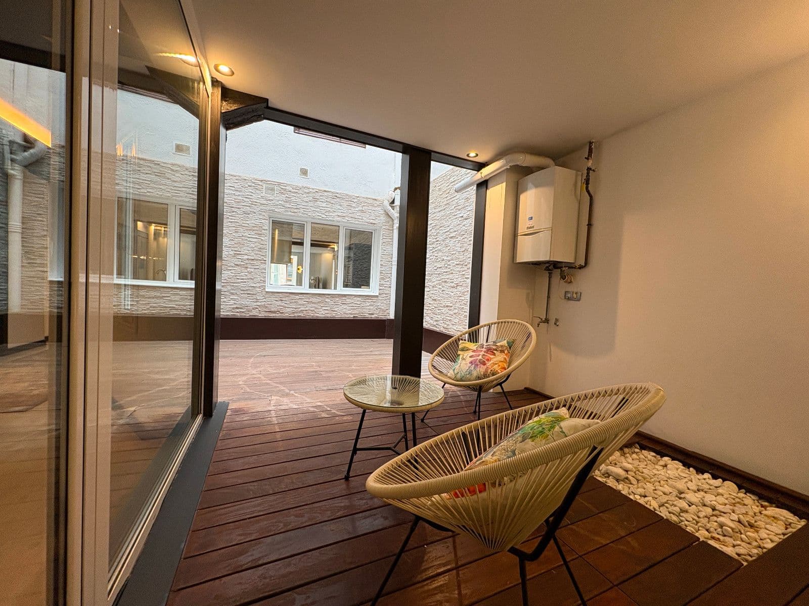 SE VENDE  piso de 230 m² con terraza japonesa en pleno centro - imagen 13