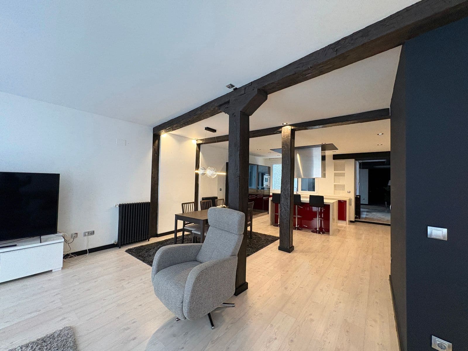 SE VENDE  piso de 230 m² con terraza japonesa en pleno centro - imagen 51