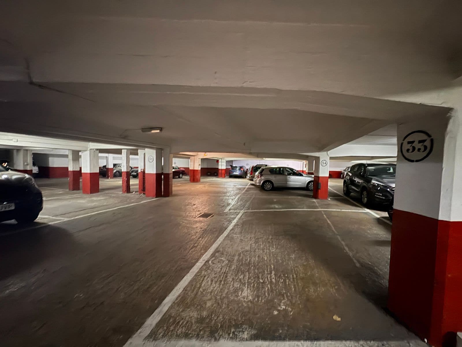 SE VENDE PLAZA DE GARAJE EN MANUEL IRADIER - imagen 2