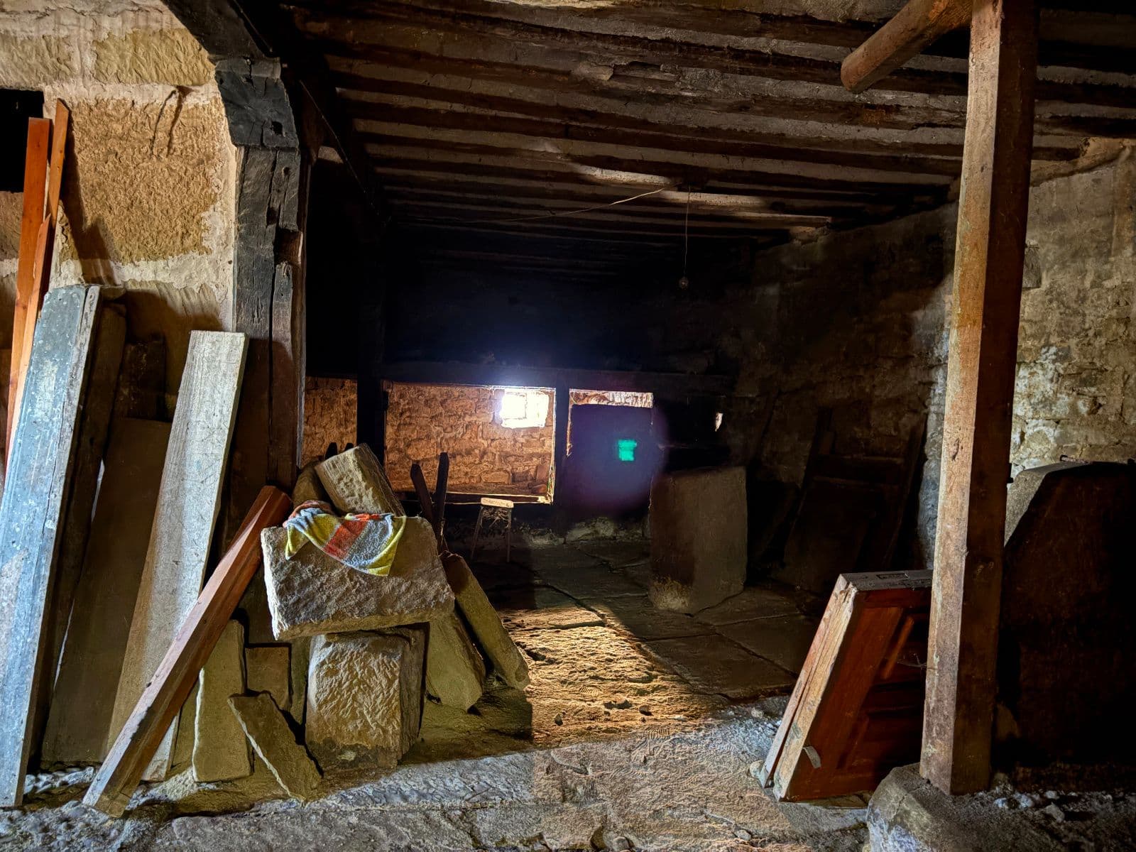 Caserón con encanto para rehabilitar en Fontecha - imagen 10