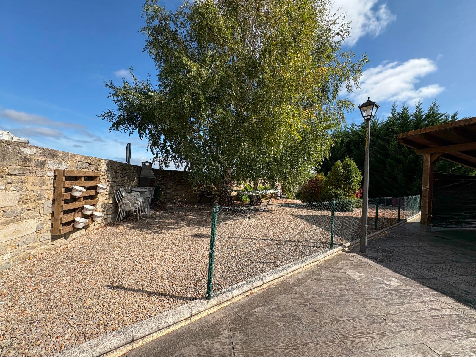 Vivienda de 140 m2 en planta baja en Casa Palacio reformada en Ilarraza. - imagen 2