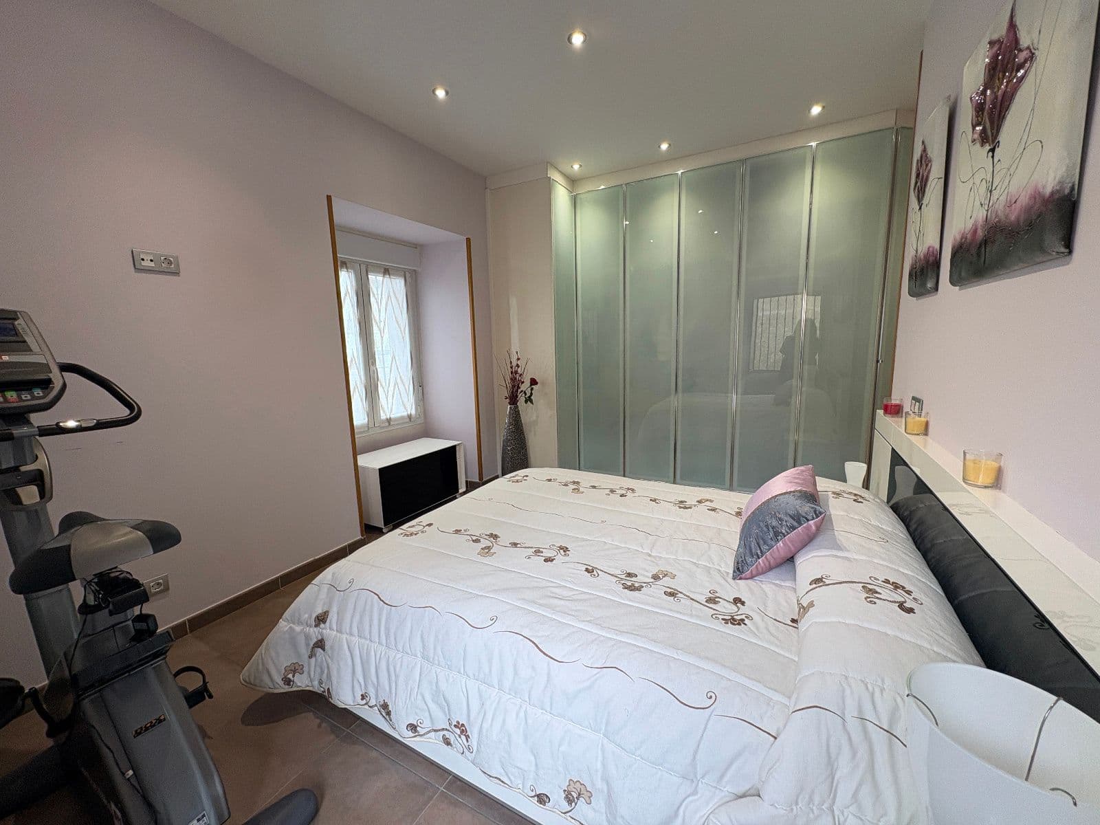 Vivienda de 140 m2 en planta baja en Casa Palacio reformada en Ilarraza. - imagen 34