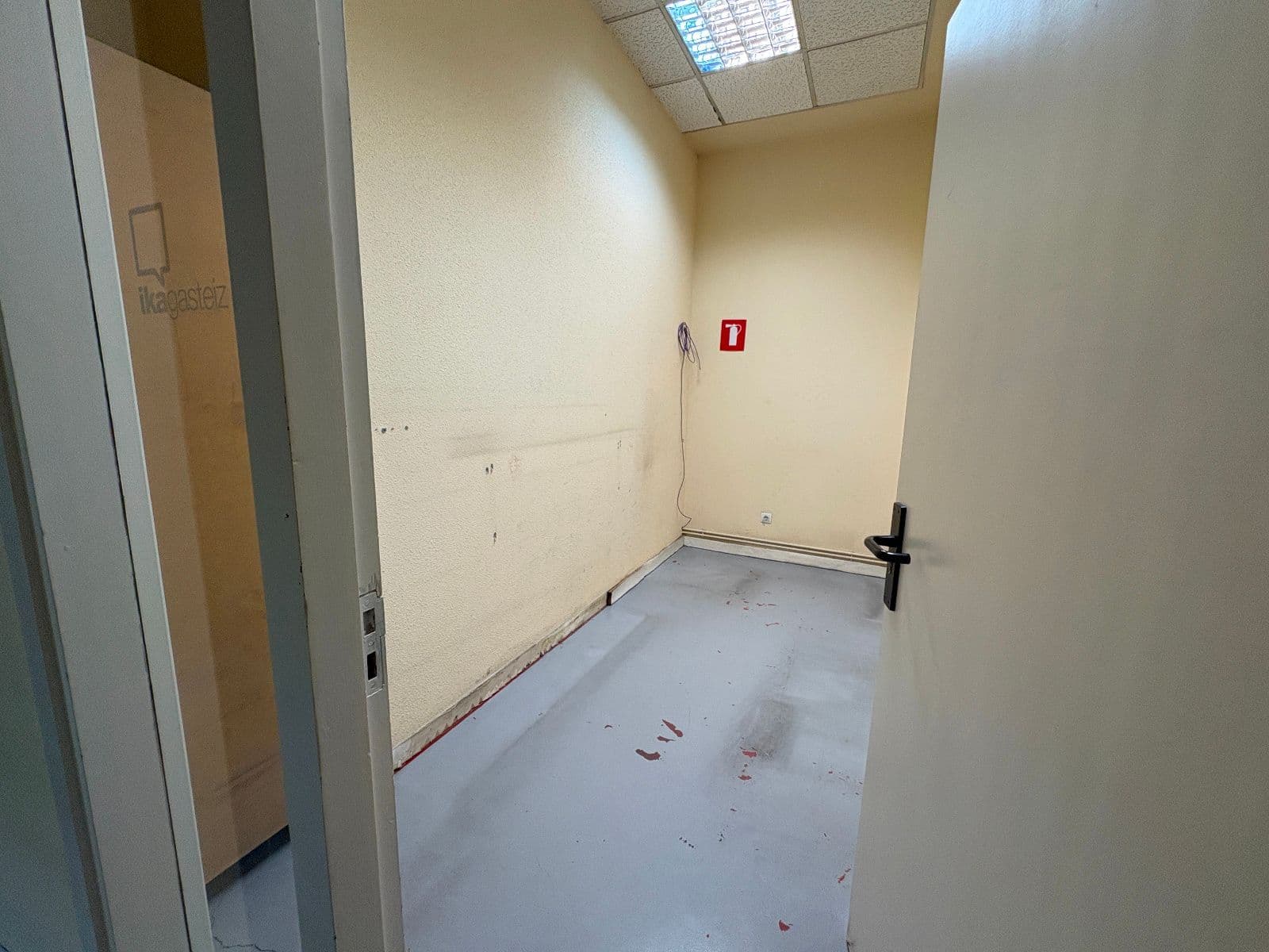 Local comercial en venta en calle Badaia, 25 – Zona Palacio de Congresos - imagen 17