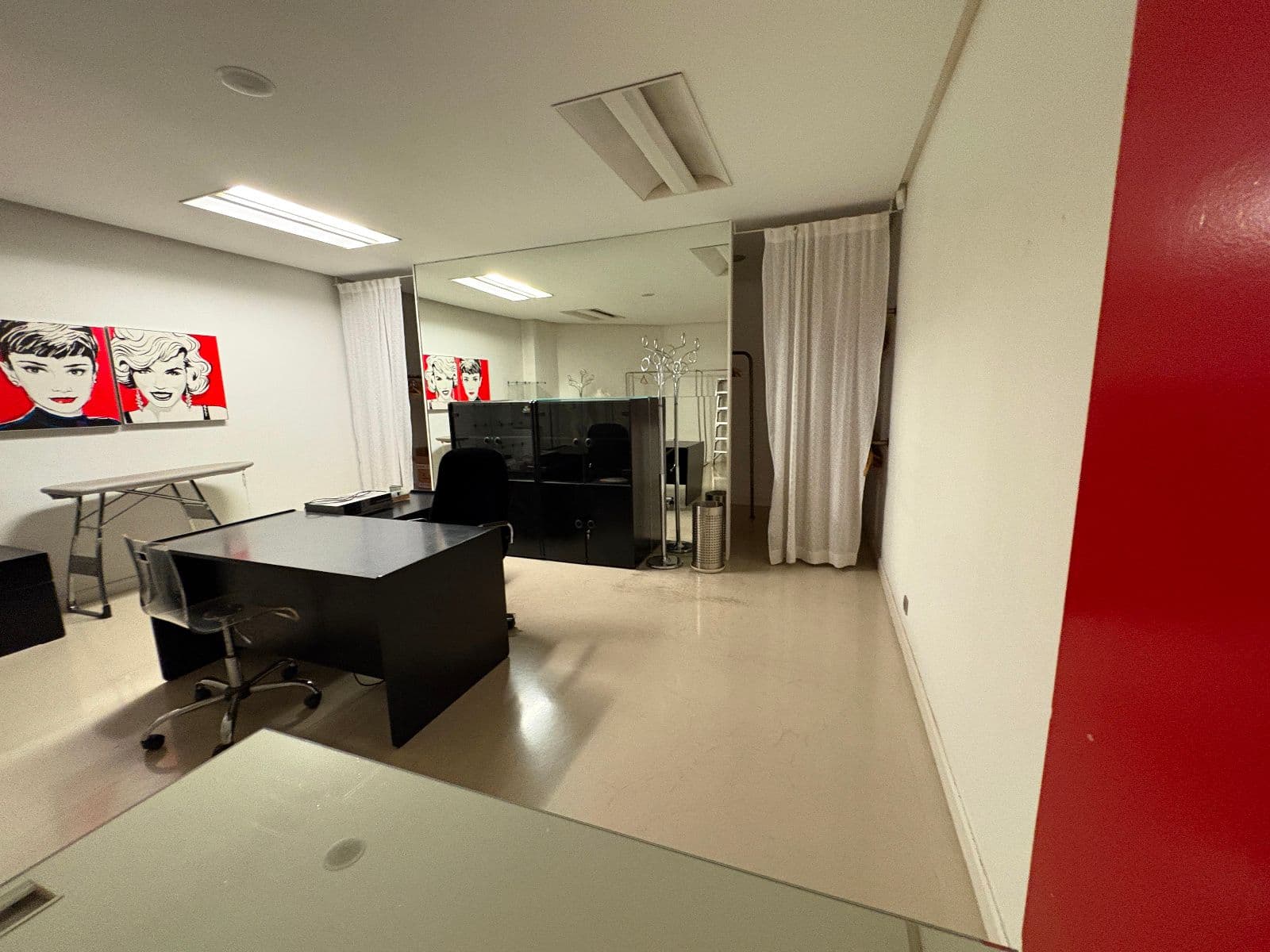 SE VENDE  Y SE ALQUILA LOCAL COMERCIAL EN AVENIDA GASTEIZ - imagen 10