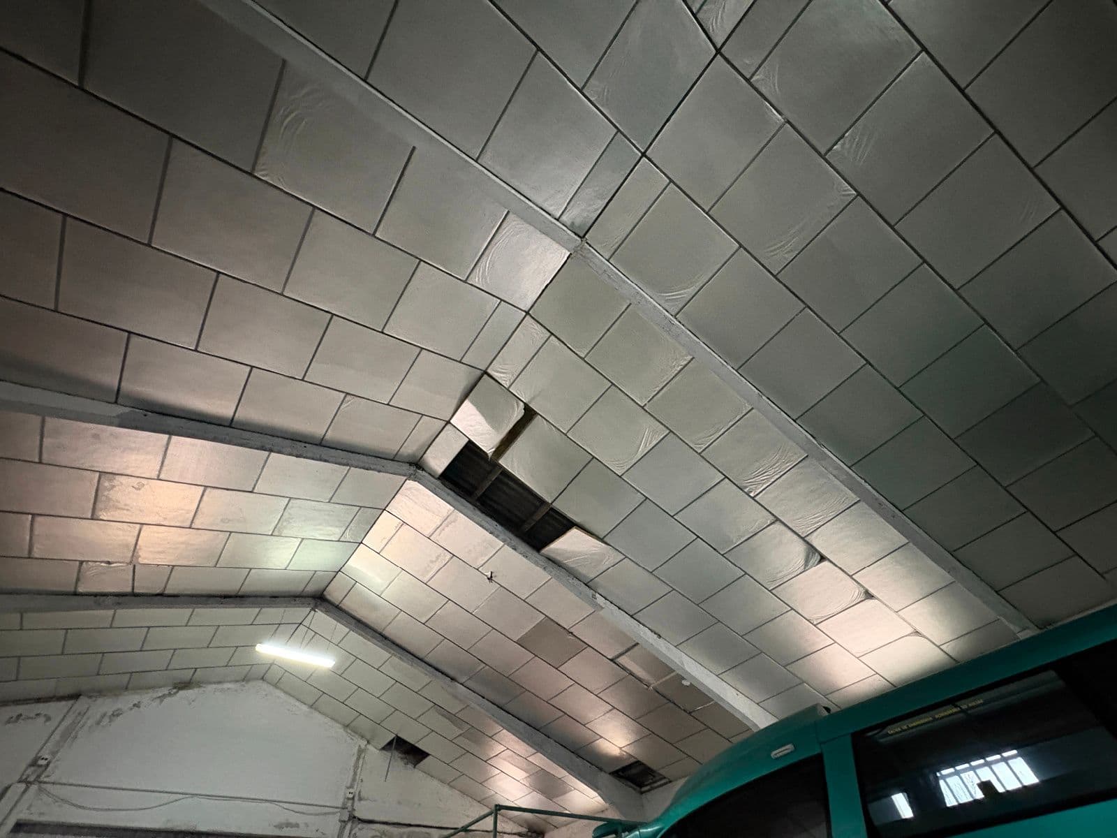 Nave industrial alquilada con parcela en Agurain - imagen 5