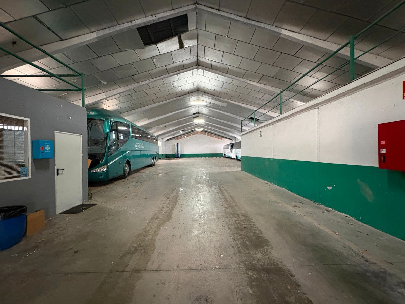 Nave industrial alquilada con parcela en Agurain - imagen 19