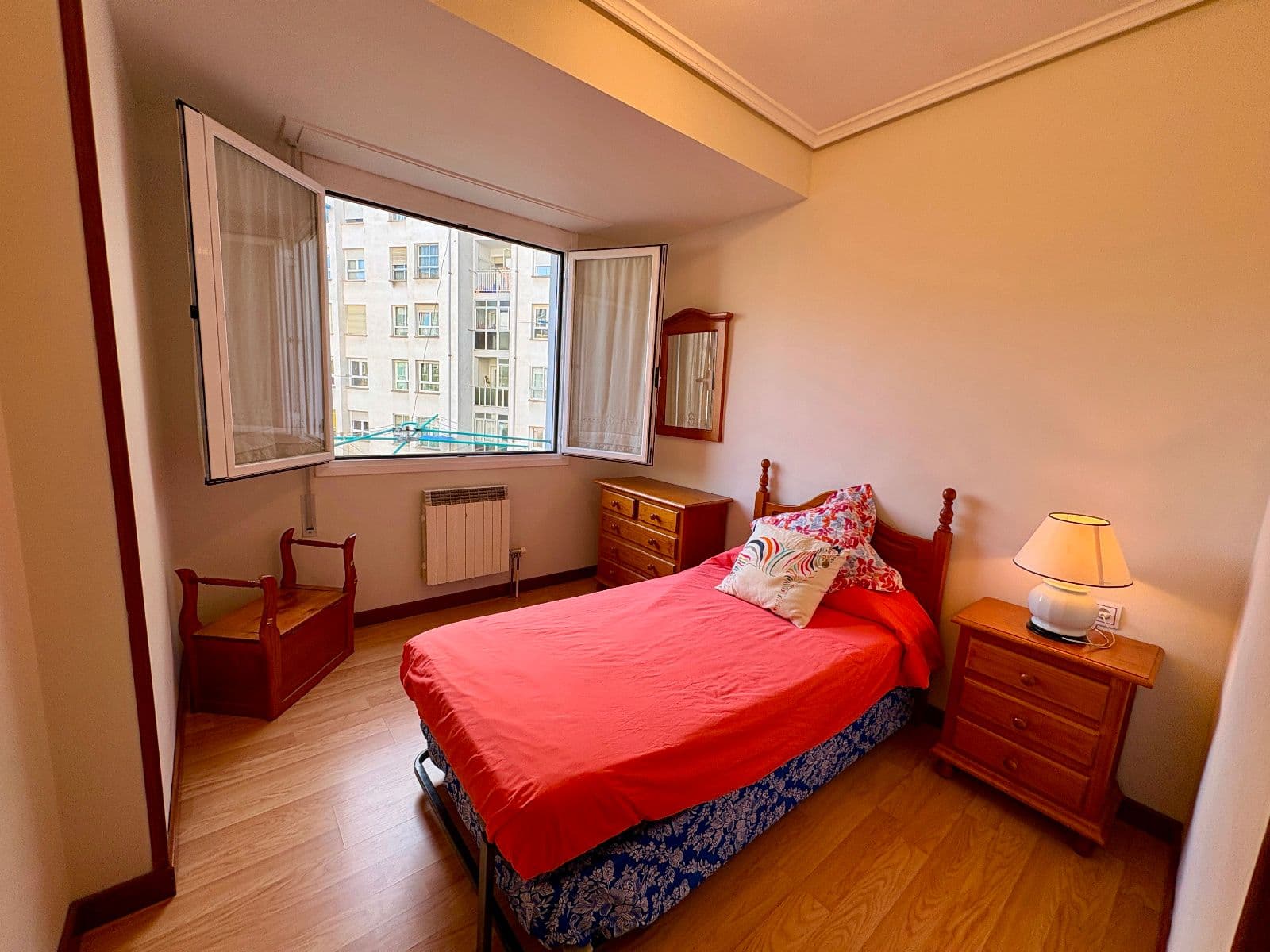 SE ALQUILA DUPLEX EN LA AVENIDA GASTEIZ - imagen 11