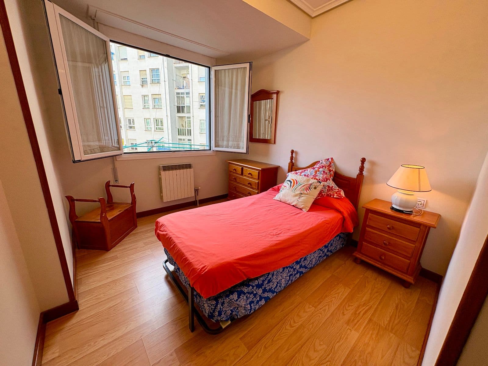 SE ALQUILA DUPLEX EN LA AVENIDA GASTEIZ - imagen 12