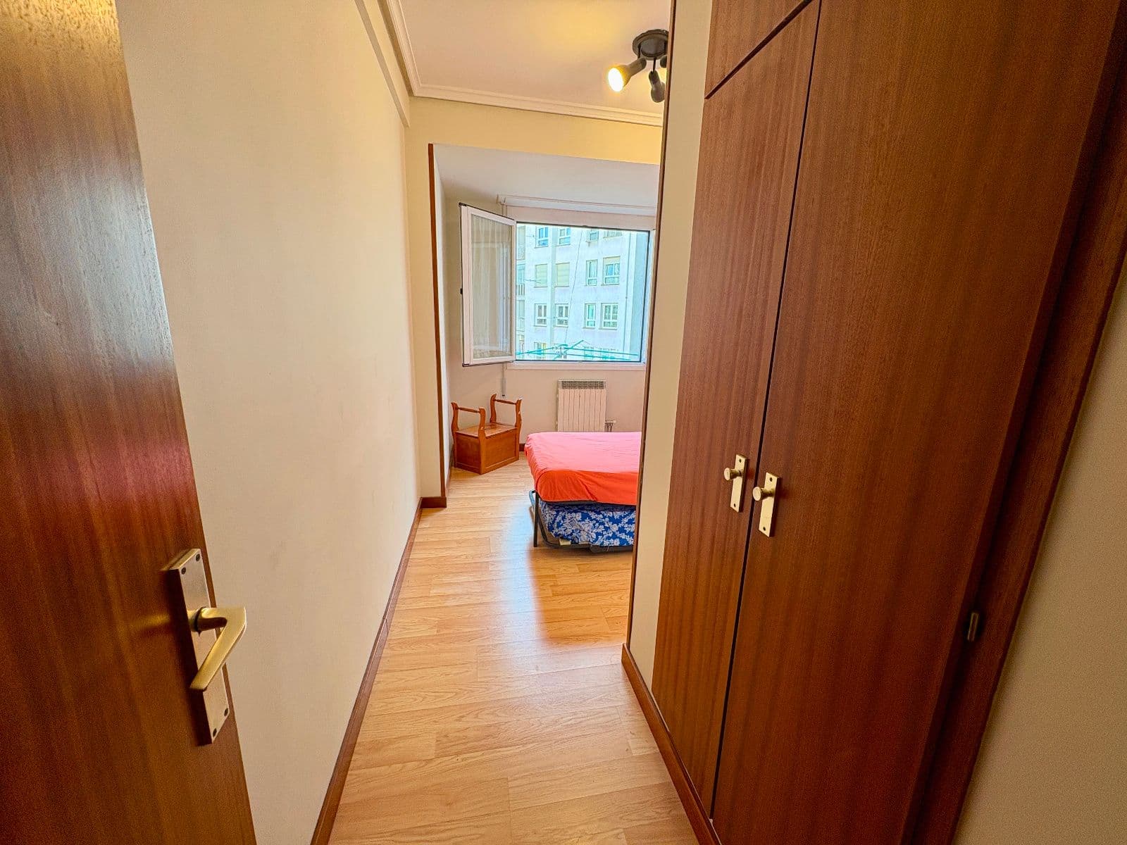SE ALQUILA DUPLEX EN LA AVENIDA GASTEIZ - imagen 13