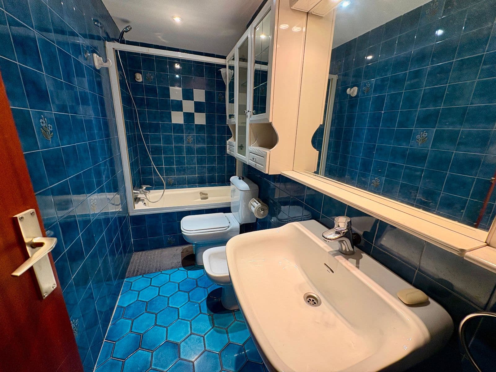 SE ALQUILA DUPLEX EN LA AVENIDA GASTEIZ - imagen 21