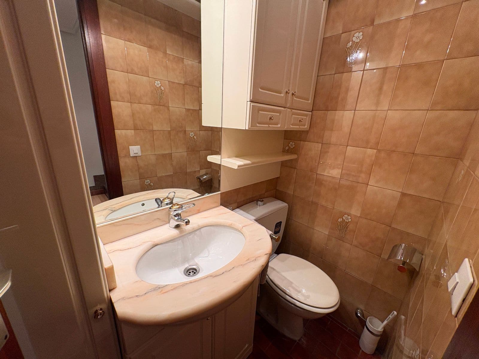 SE ALQUILA DUPLEX EN LA AVENIDA GASTEIZ - imagen 25