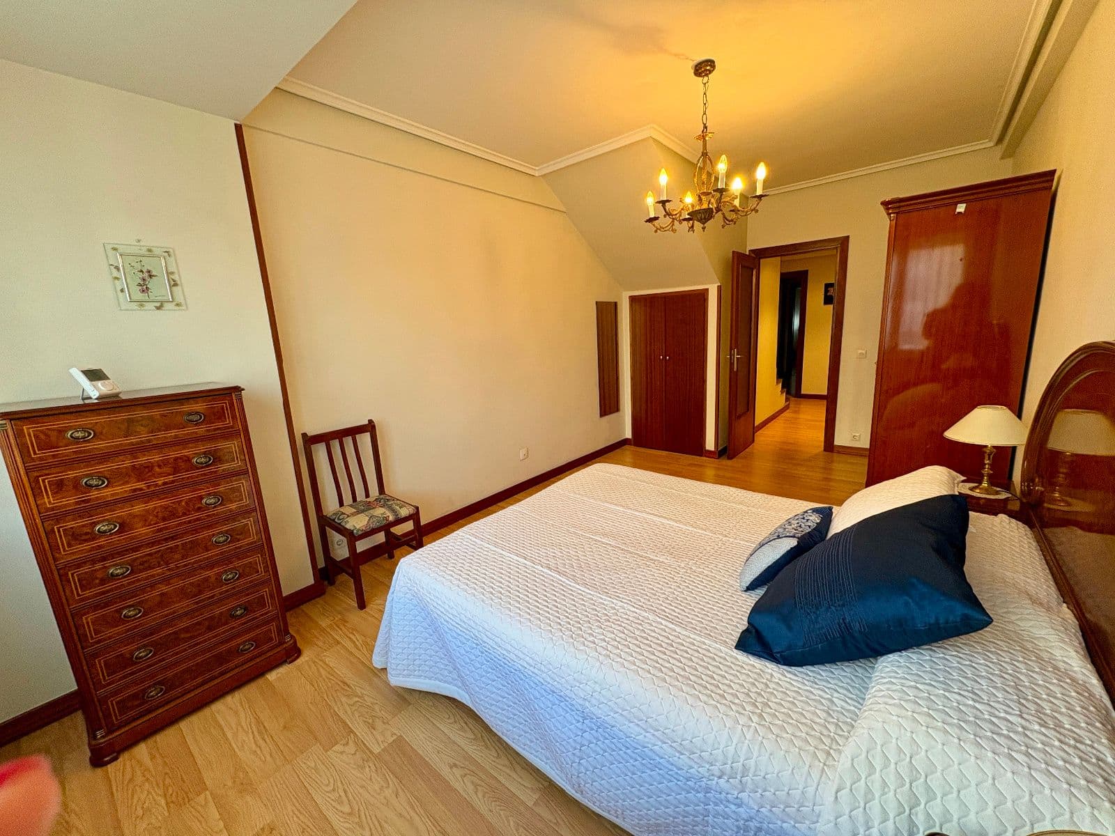 SE ALQUILA DUPLEX EN LA AVENIDA GASTEIZ - imagen 31