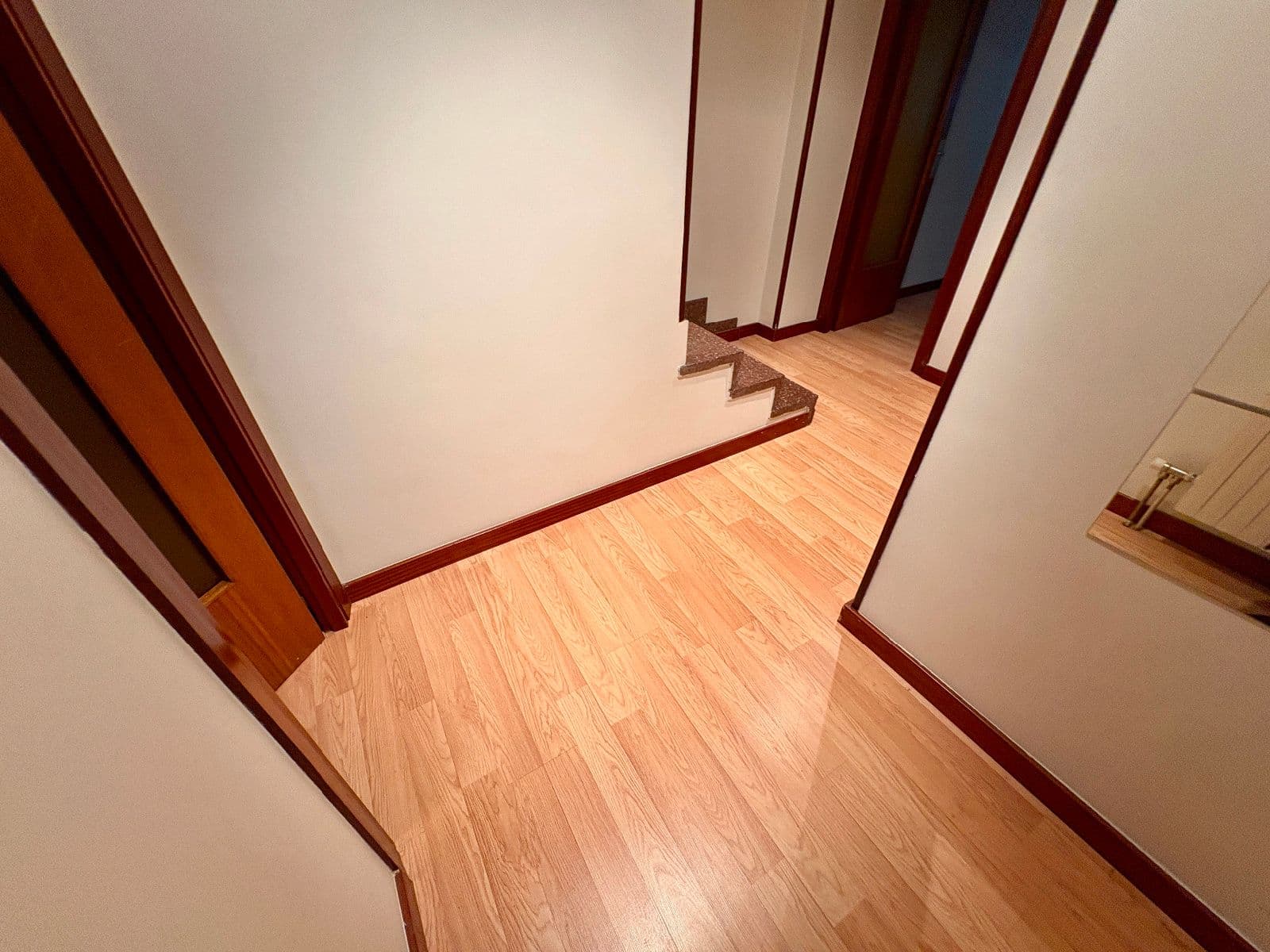 SE ALQUILA DUPLEX EN LA AVENIDA GASTEIZ - imagen 33