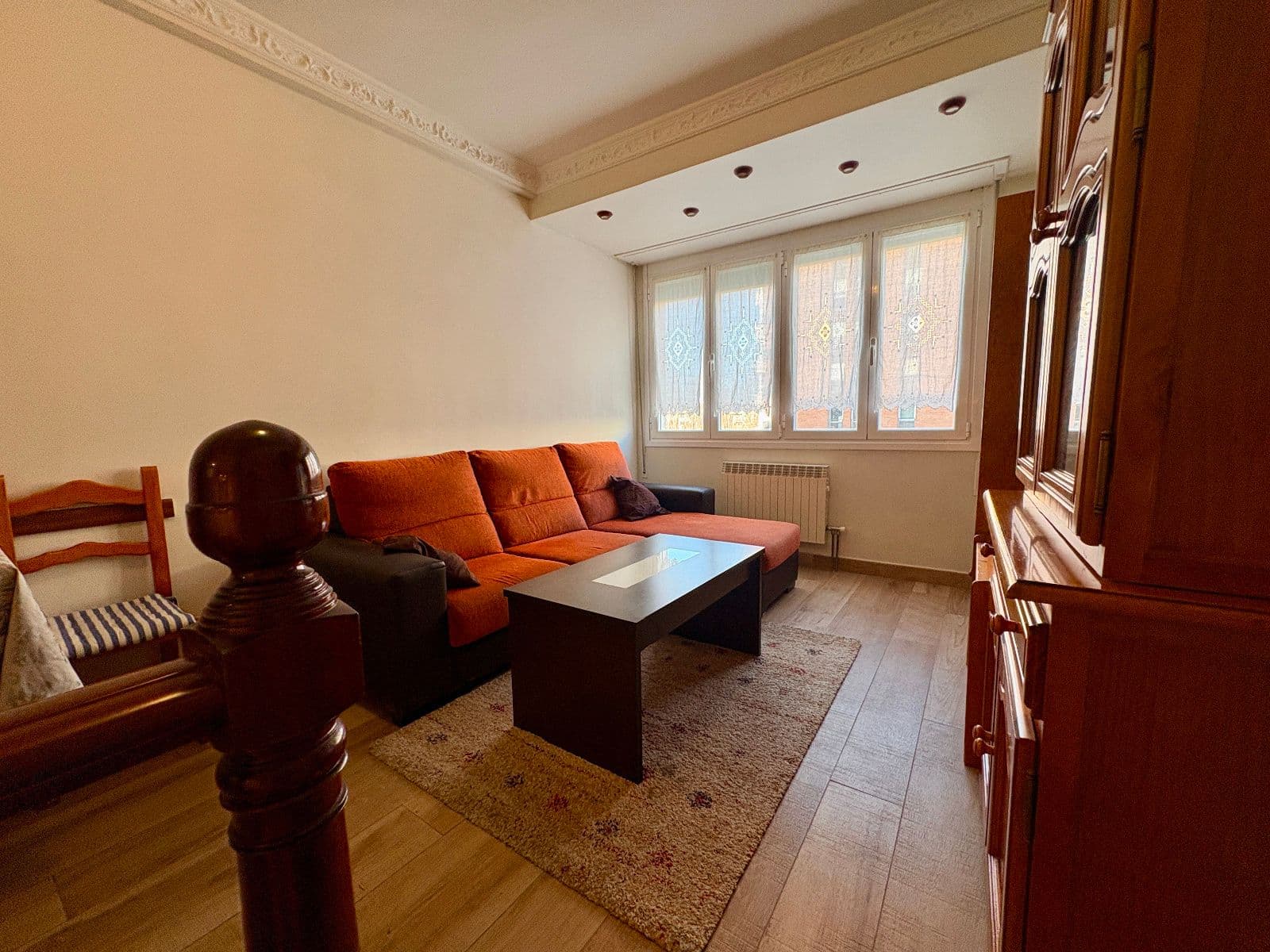 SE ALQUILA DUPLEX EN LA AVENIDA GASTEIZ - imagen 36