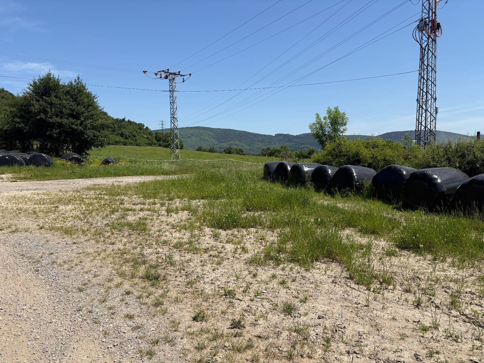 SE VENDE parcela rústica de 9.200 m² junto al polígono de Gojain – Legutiano - imagen 11