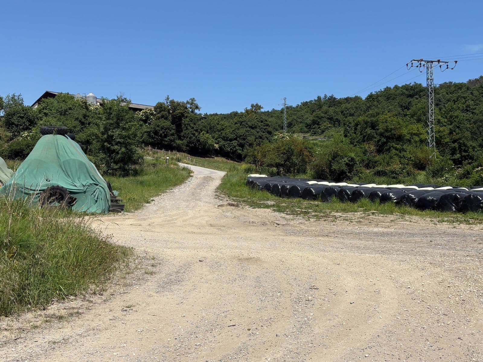 SE VENDE parcela rústica de 9.200 m² junto al polígono de Gojain – Legutiano - imagen 13