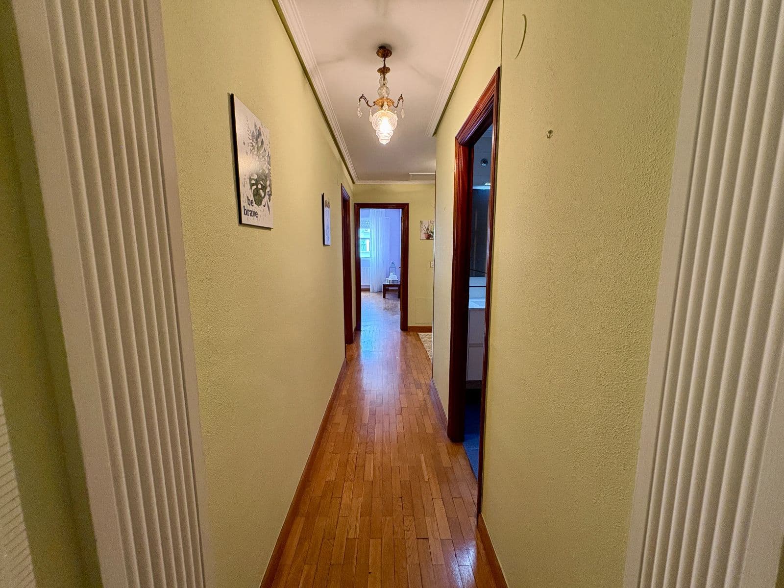 Se vende piso en calle San Antonio de 98m2 y dos habitaciones . - imagen 25