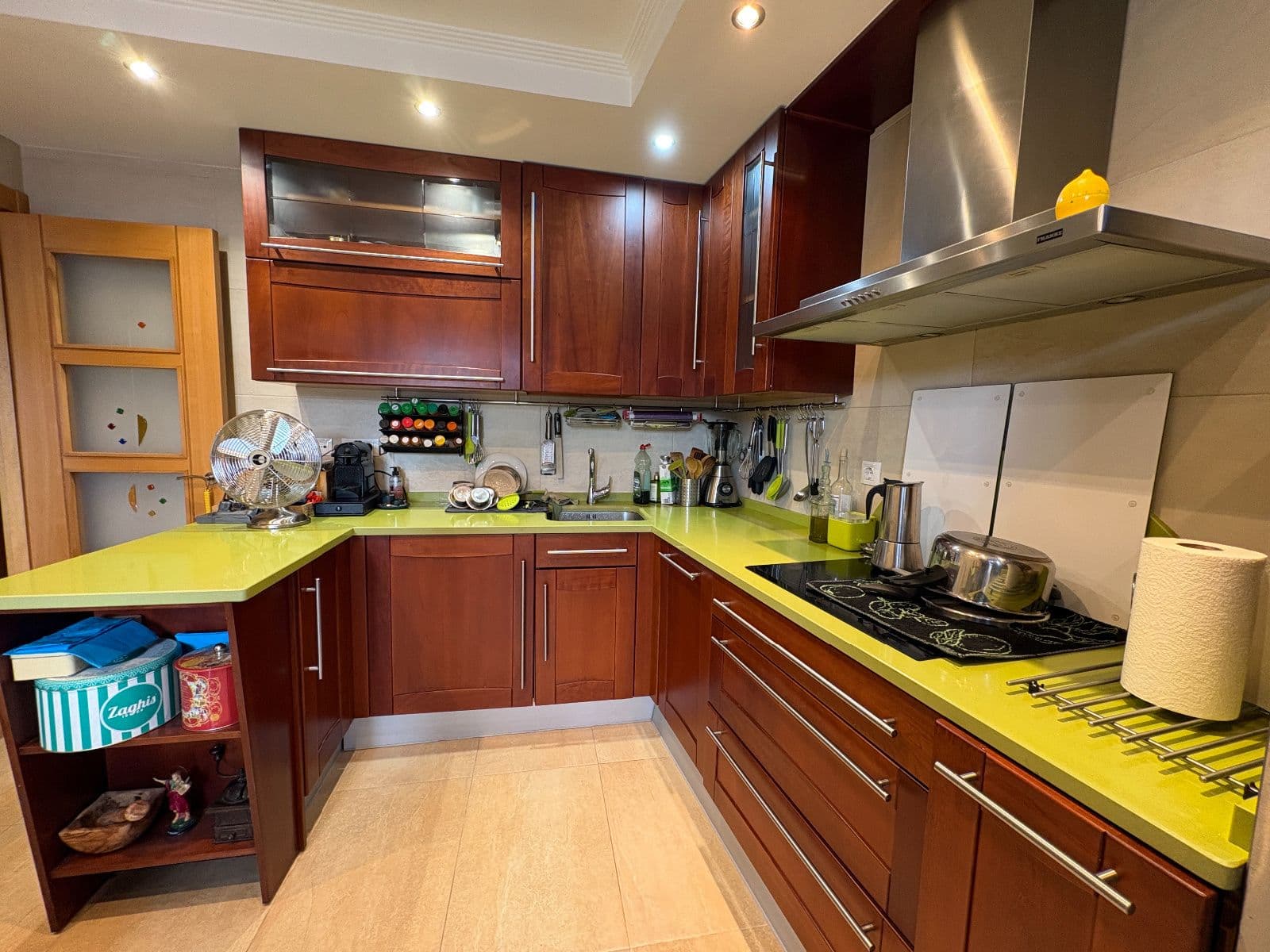 SE VENDE Piso reformado con terraza de 20 m² en Portal de Arriaga - imagen 5
