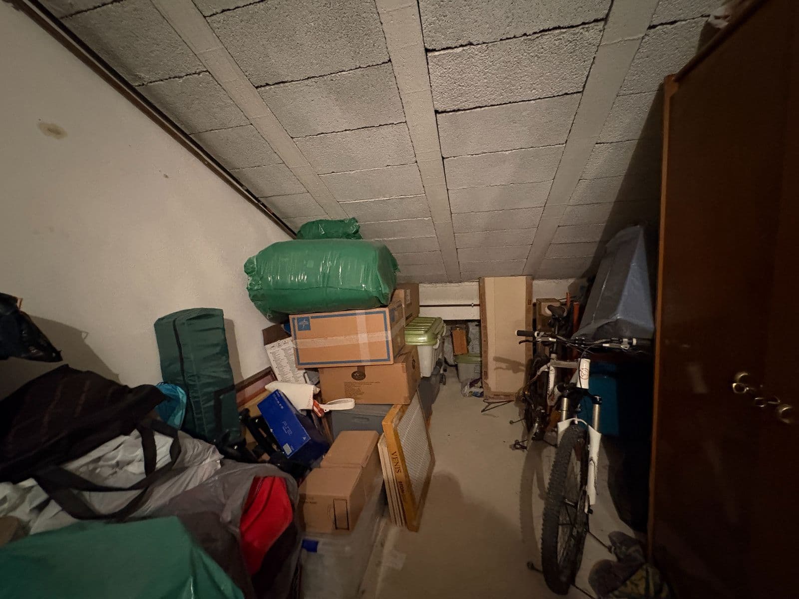 SE VENDE Piso reformado con terraza de 20 m² en Portal de Arriaga - imagen 23
