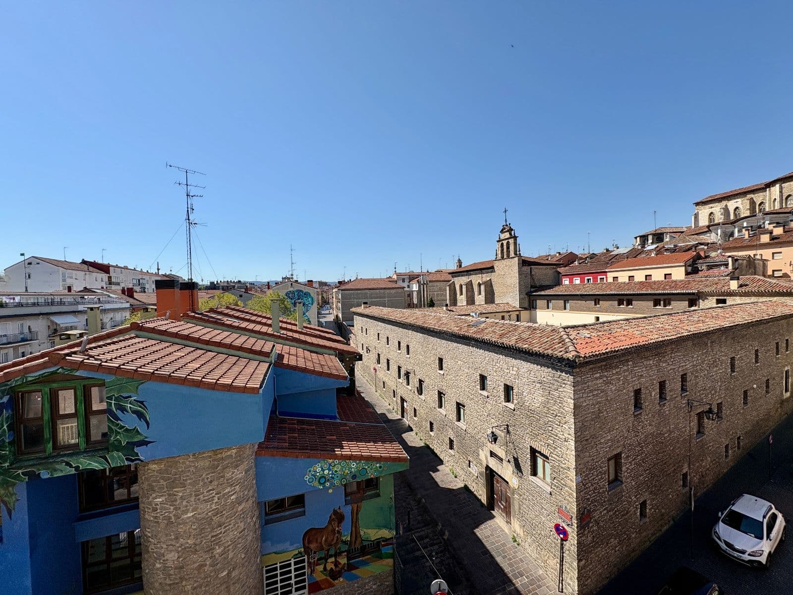 Se vende exclusivo duplex reformado con vistas privilegiadas - imagen 26