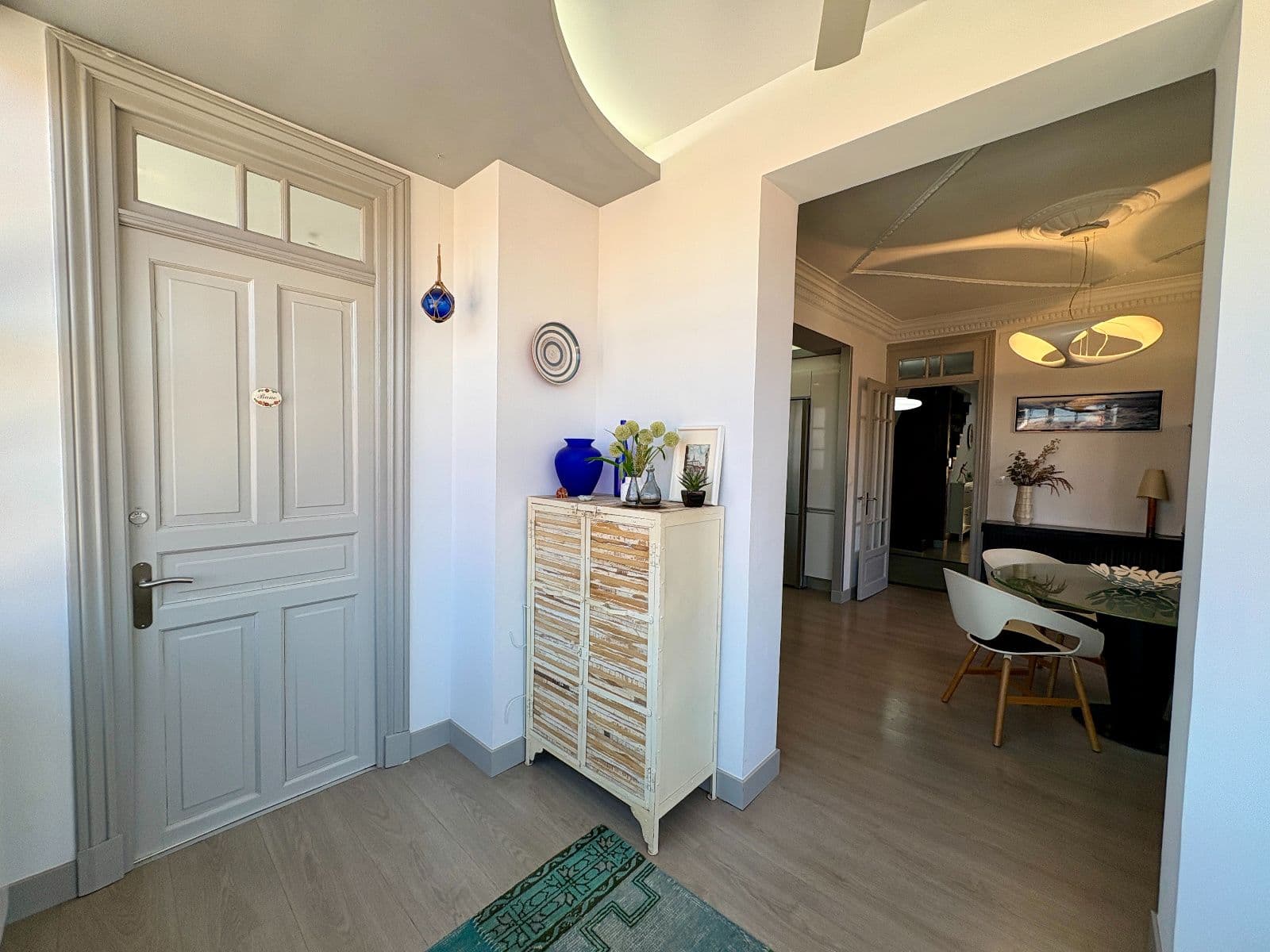Se vende exclusivo duplex reformado con vistas privilegiadas - imagen 30