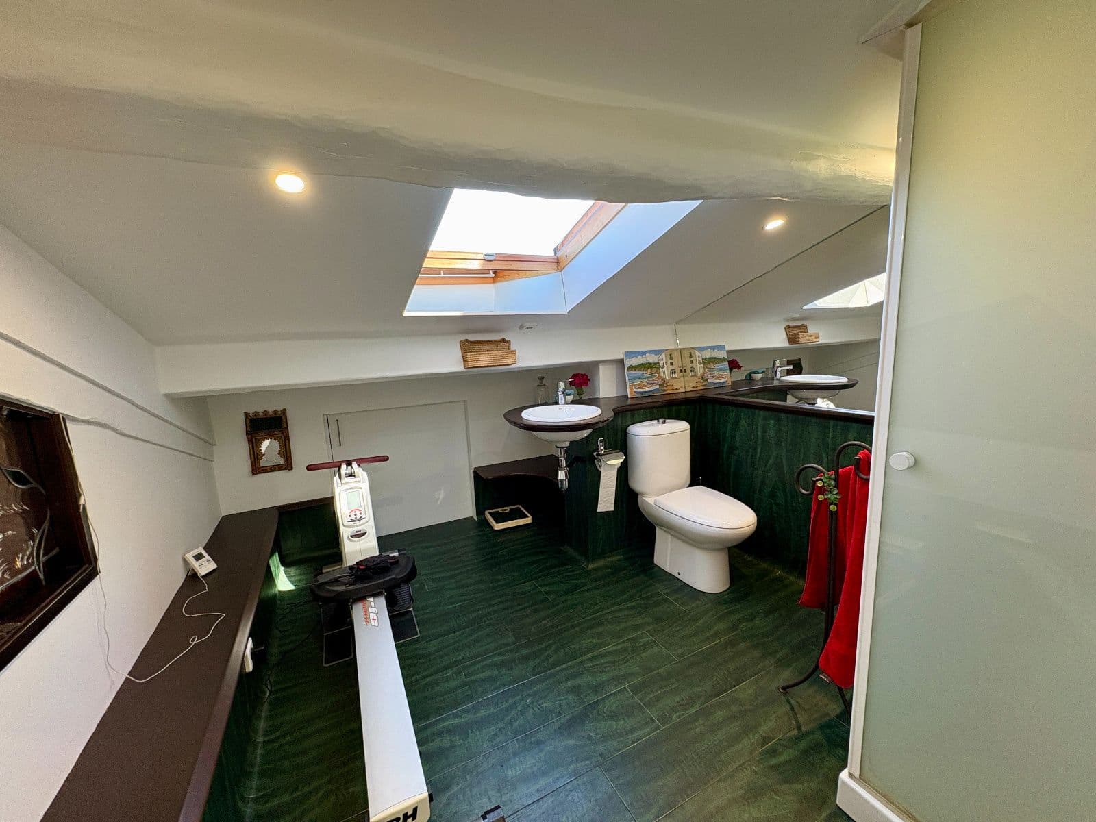 Se vende exclusivo duplex reformado con vistas privilegiadas - imagen 41