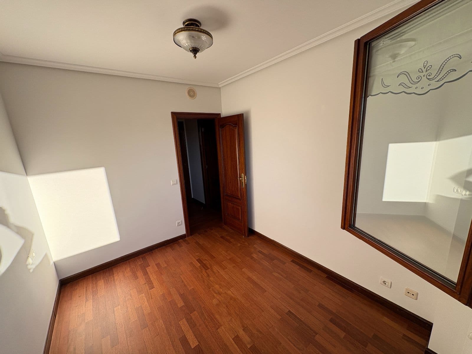 SE VENDE PISO CON TERRAZA, GARAJE Y TRASTERO EN PORTAL DE CASTILLA - imagen 22
