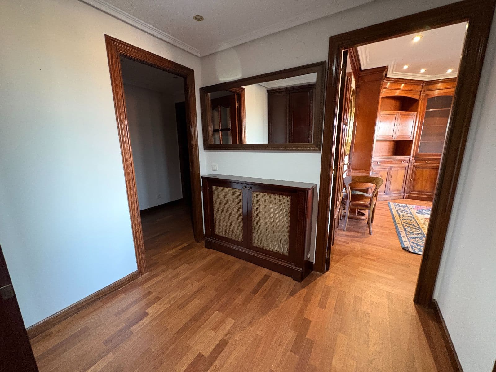 SE VENDE PISO CON TERRAZA, GARAJE Y TRASTERO EN PORTAL DE CASTILLA - imagen 32
