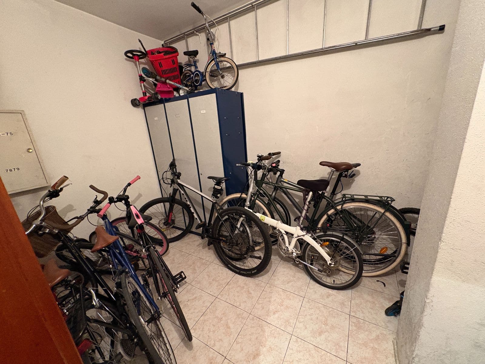 SE VENDE PISO CON TERRAZA, GARAJE Y TRASTERO EN PORTAL DE CASTILLA - imagen 34