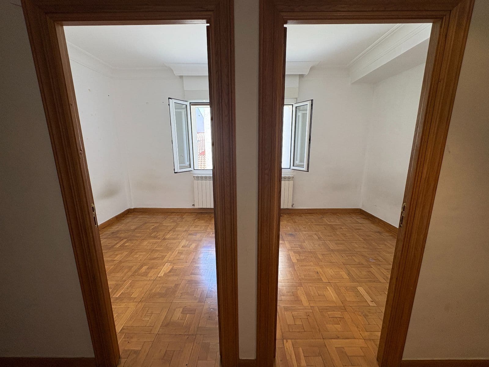 Se vende piso en la calle Angulema, en pleno centro de Vitoria-Gasteiz, frente a El Corte Inglés - imagen 24
