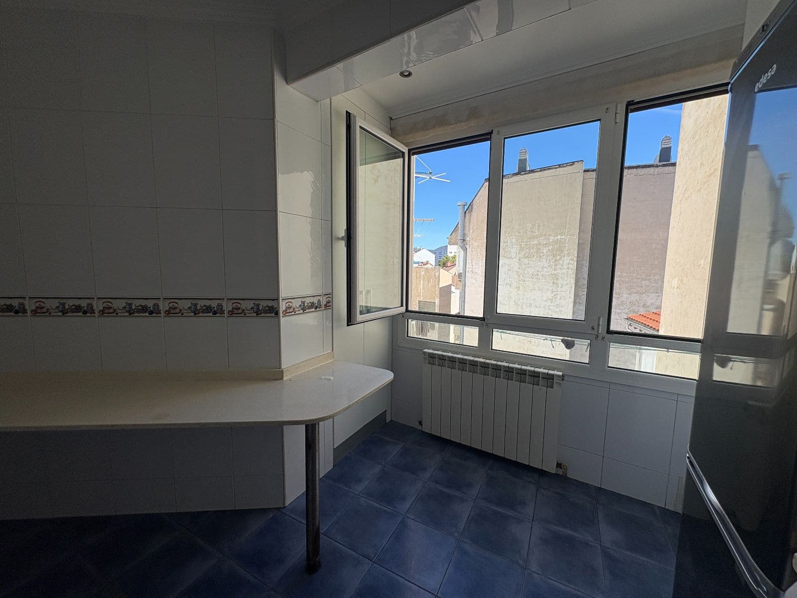 Se vende piso en la calle Angulema, en pleno centro de Vitoria-Gasteiz, frente a El Corte Inglés - imagen 16