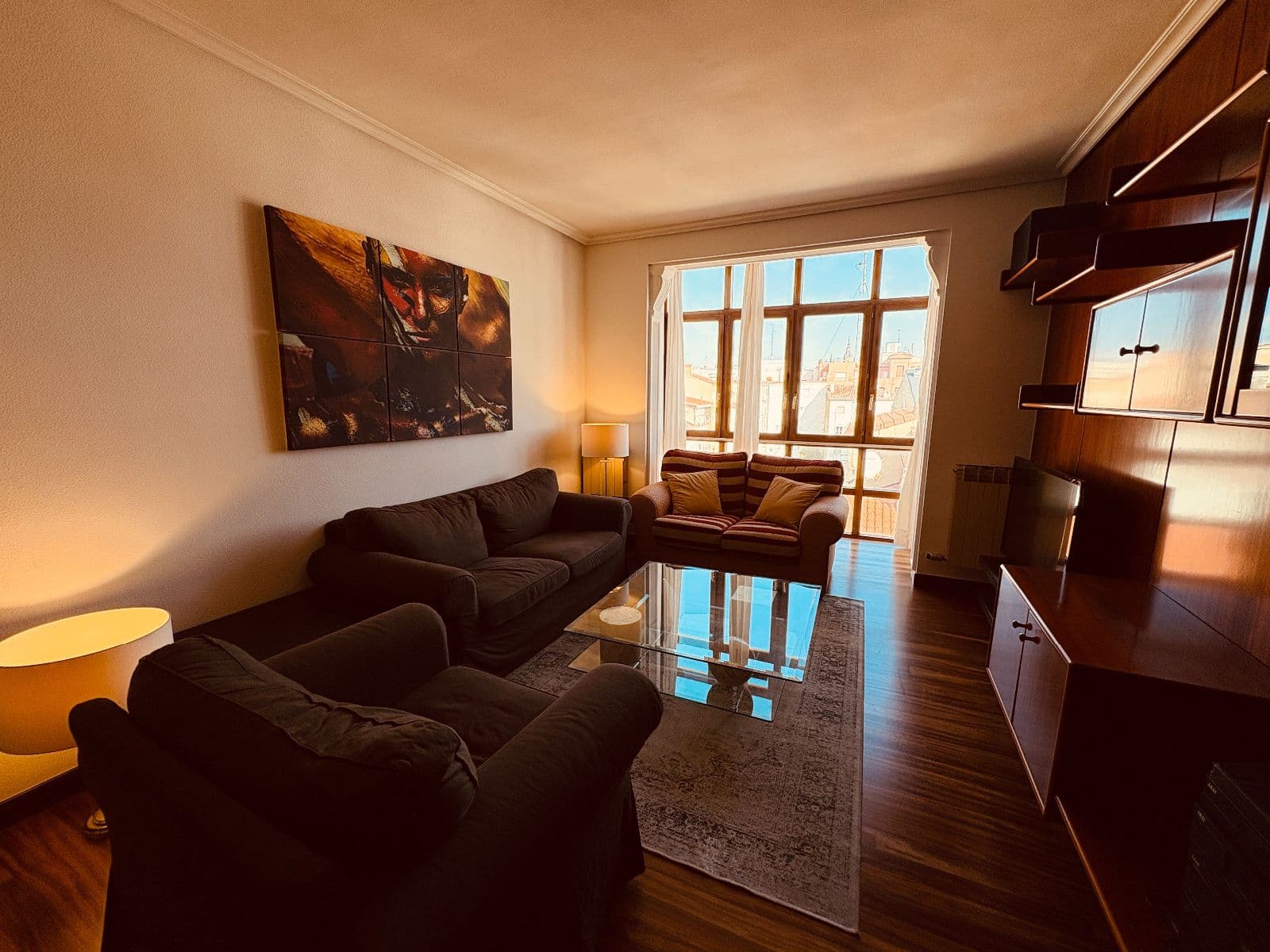 Se vende piso en Florida con garaje y txoko - imagen 2