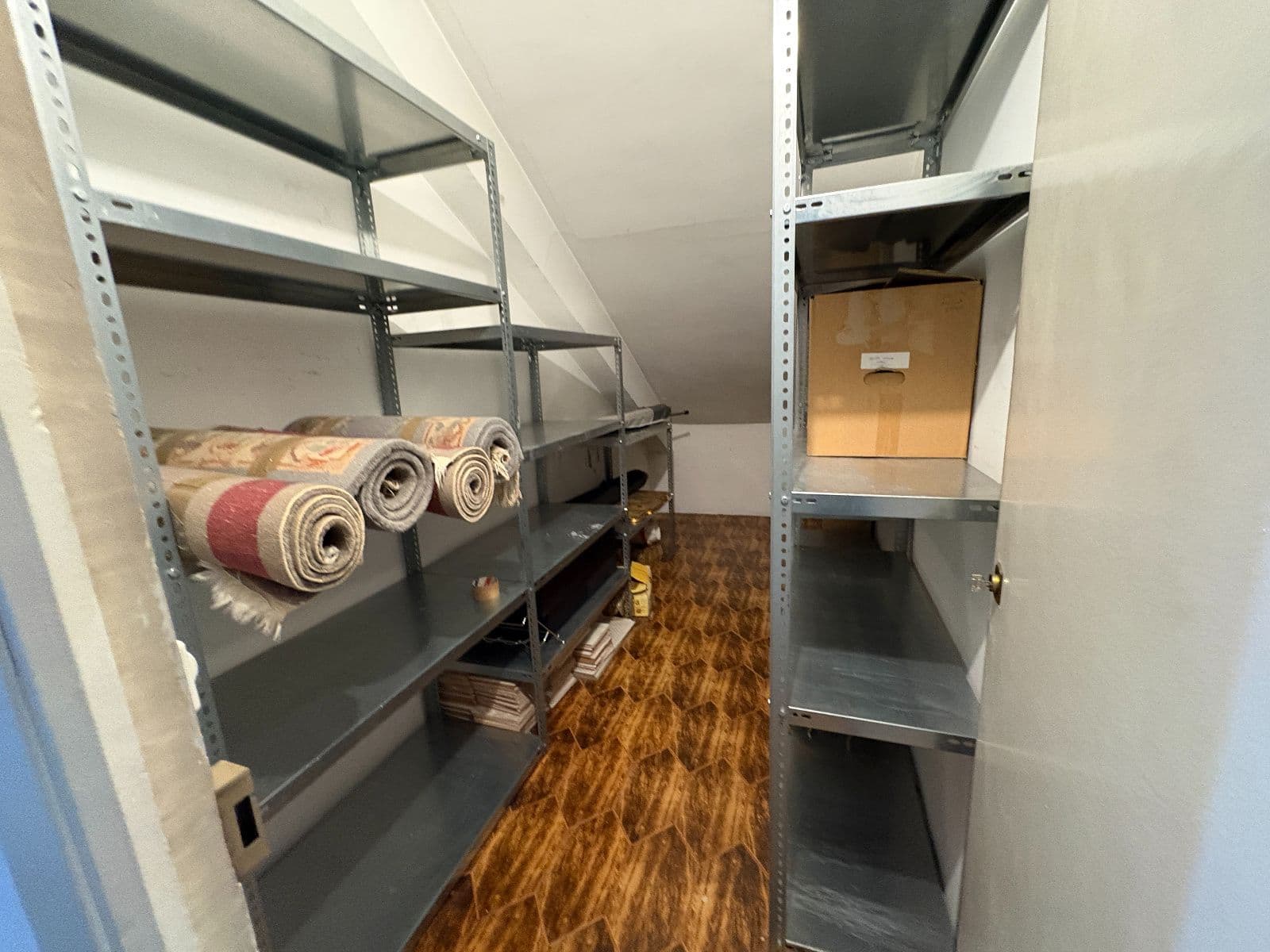 Se vende piso en Florida con garaje y txoko - imagen 50