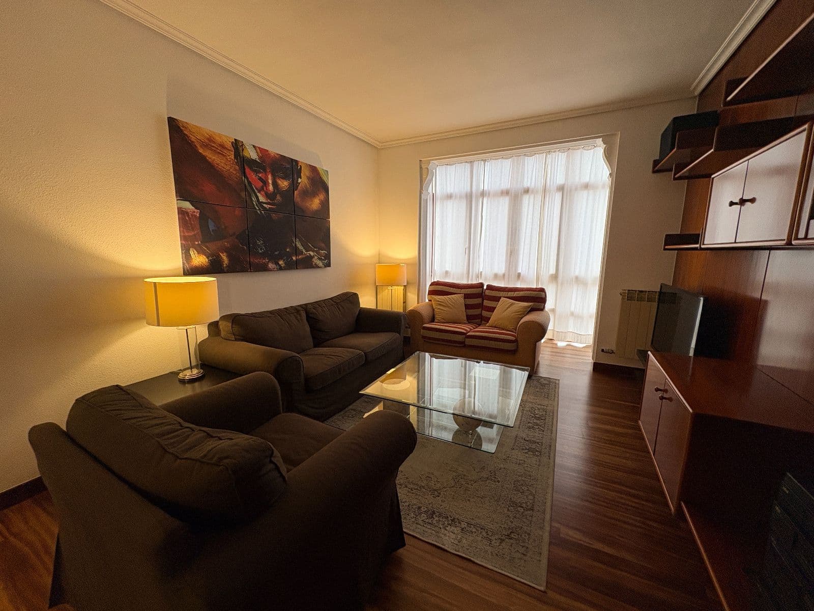 Se vende piso en Florida con garaje y txoko - imagen 3