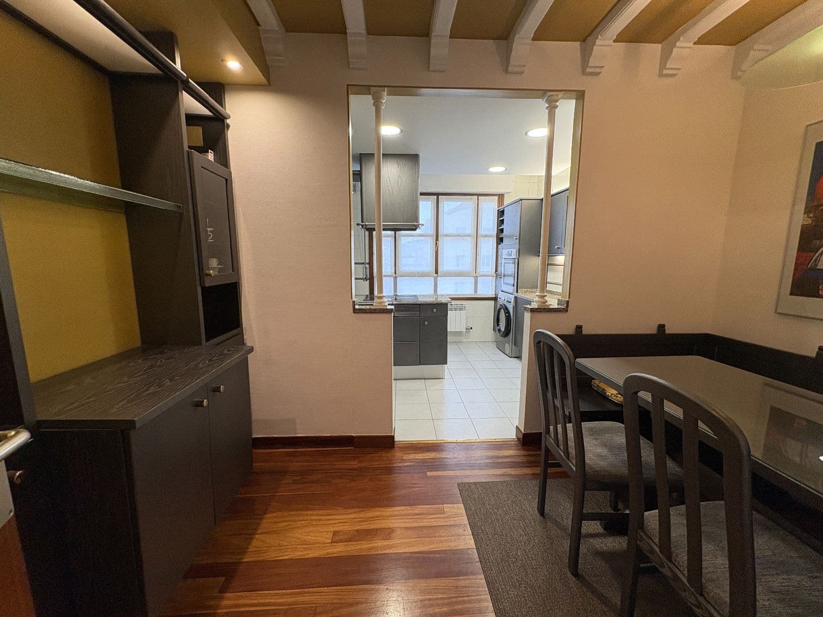 Se vende piso en Florida con garaje y txoko - imagen 16