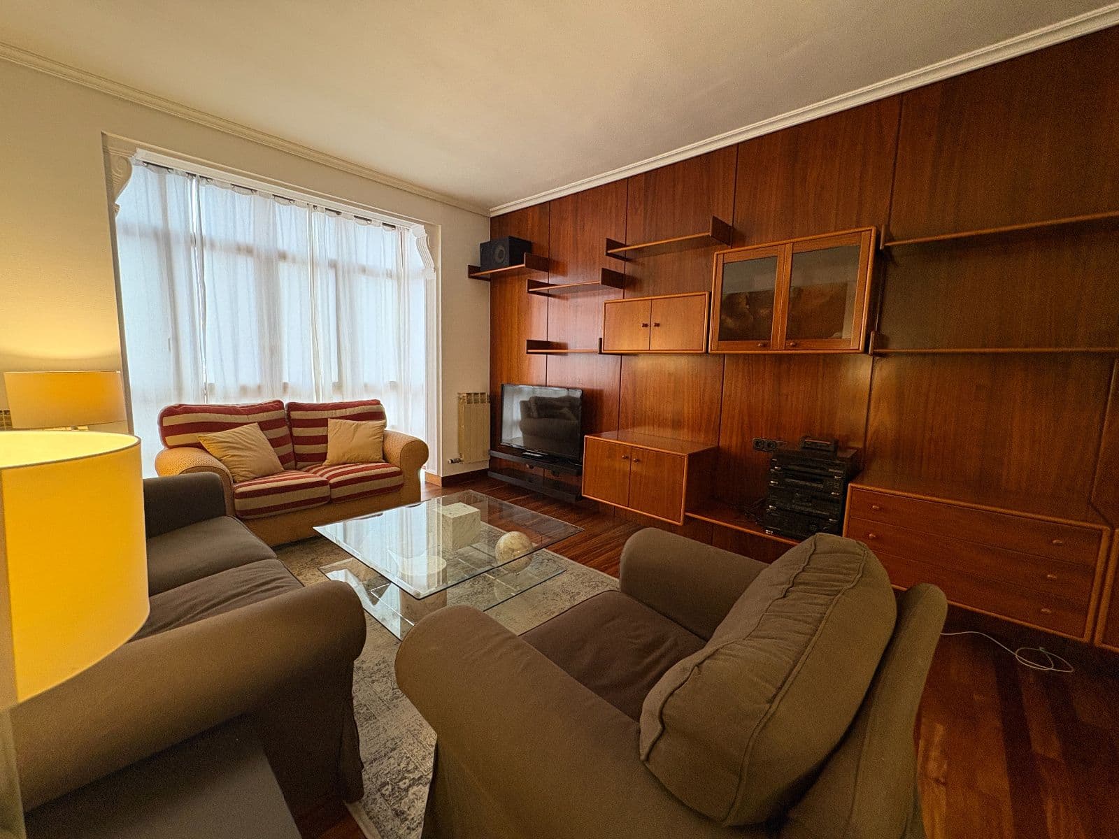 Se vende piso en Florida con garaje y txoko